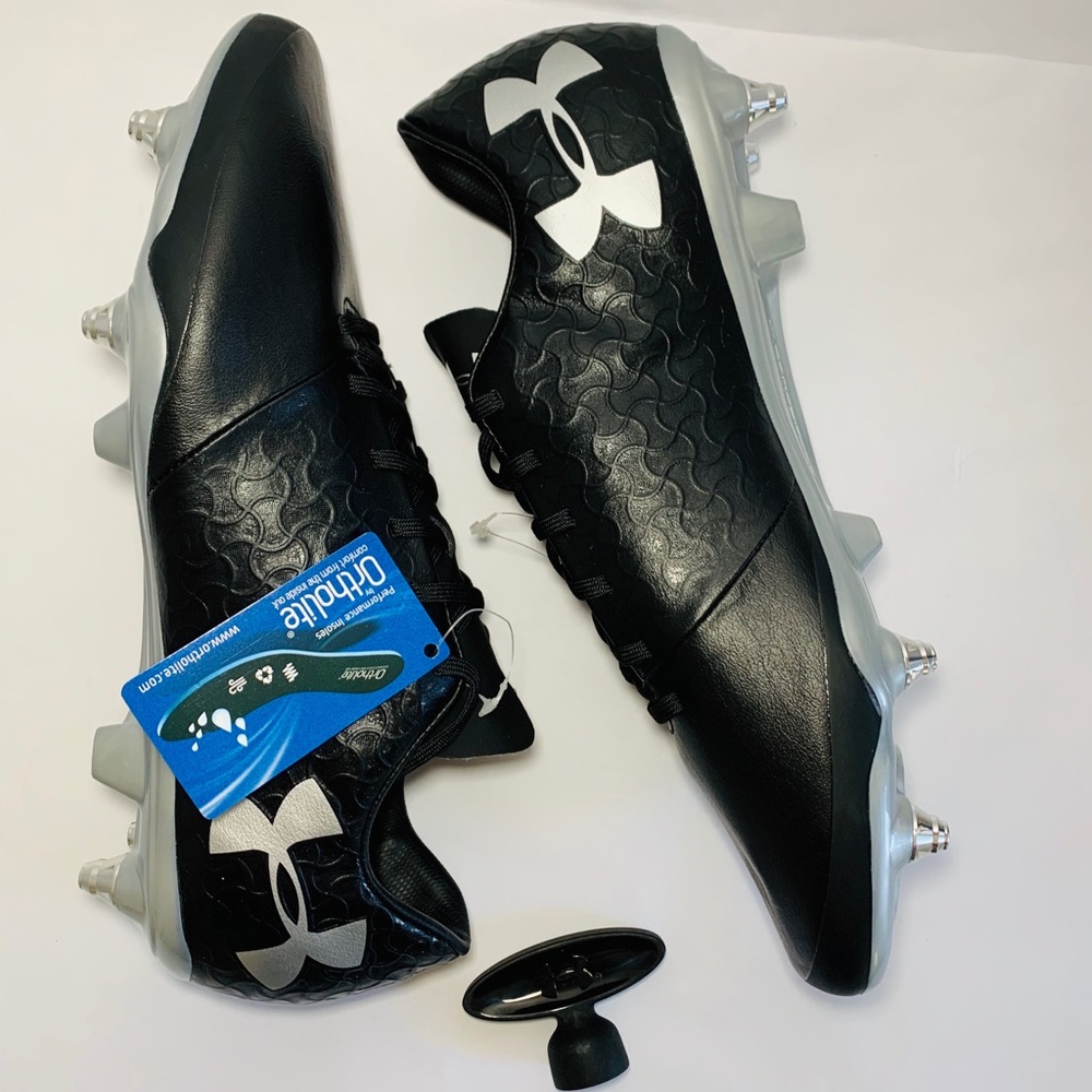 Under Armour UA Team Magnetico Pro Hybrid soccer - Picture 1 of 7